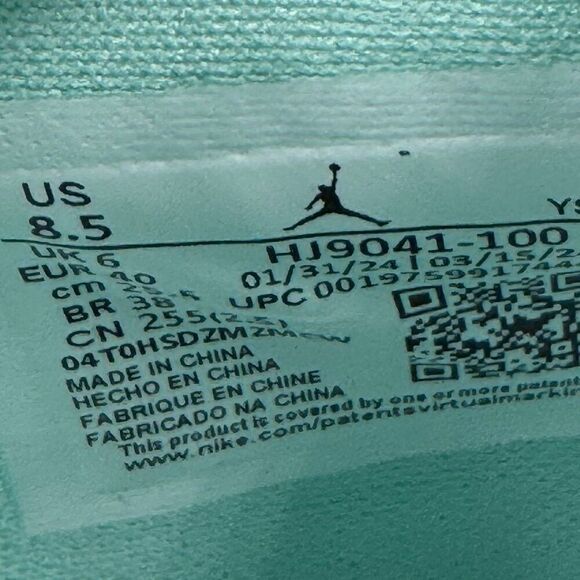 Wmns Jordan Legacy 312 Low White Light Dew - Picture 9 of 11